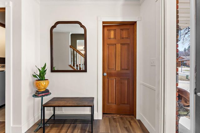 241 Deer Path, Stillwater, MN 55082