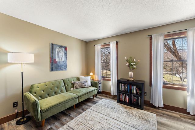 241 Deer Path, Stillwater, MN 55082