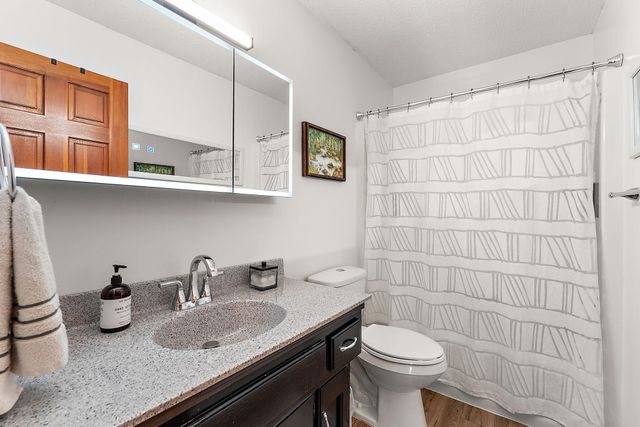 241 Deer Path, Stillwater, MN 55082