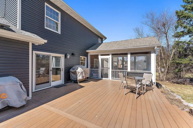 241 Deer Path, Stillwater, MN 55082