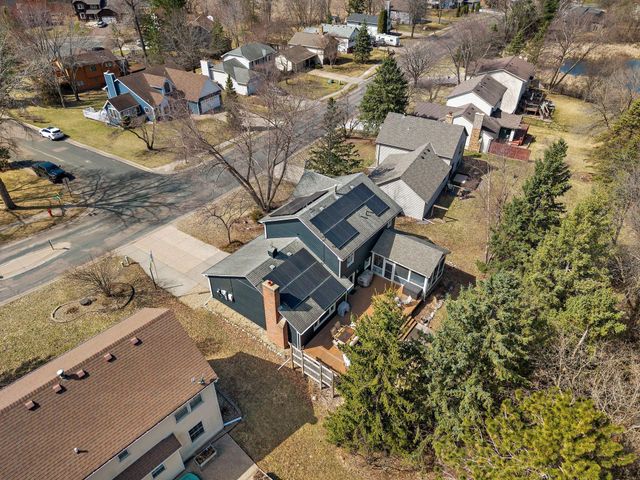 241 Deer Path, Stillwater, MN 55082