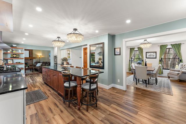 241 Deer Path, Stillwater, MN 55082