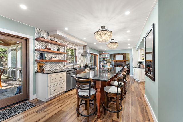 241 Deer Path, Stillwater, MN 55082