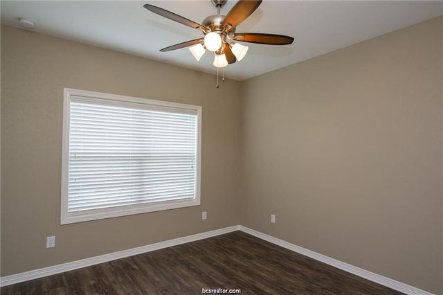 3200 Link Street, Bryan, TX 77801