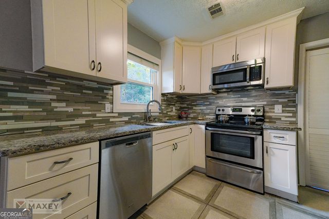 2674 SARDIS Drive, Buford, GA 30519