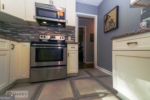 2674 SARDIS Drive, Buford, GA 30519