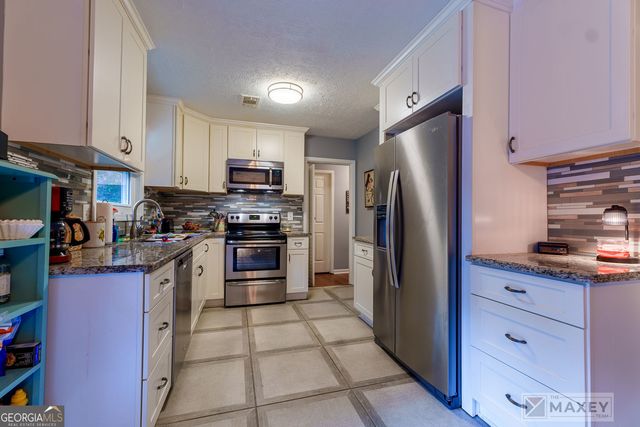 2674 SARDIS Drive, Buford, GA 30519