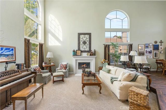 42204 Round Hill, Lancaster, CA 93536