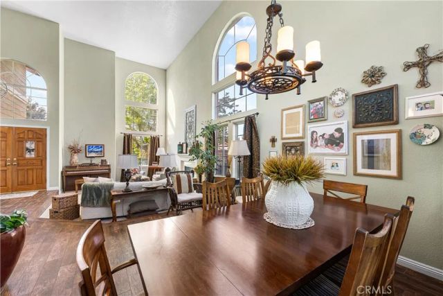 42204 Round Hill, Lancaster, CA 93536