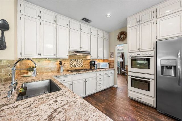 42204 Round Hill, Lancaster, CA 93536