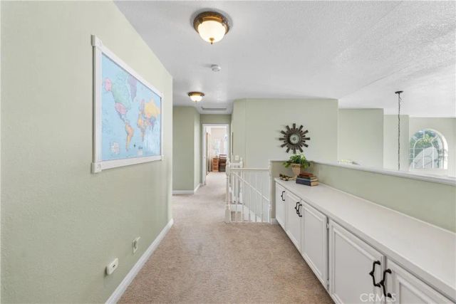 42204 Round Hill, Lancaster, CA 93536