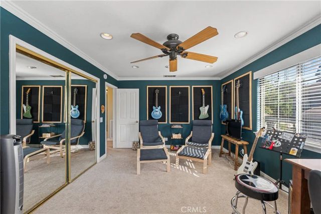 42204 Round Hill, Lancaster, CA 93536
