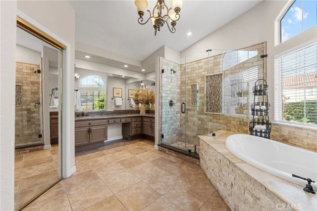42204 Round Hill, Lancaster, CA 93536