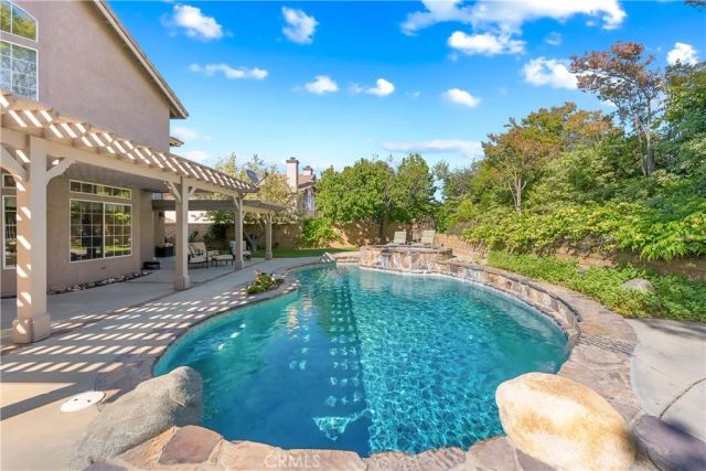 42204 Round Hill, Lancaster, CA 93536