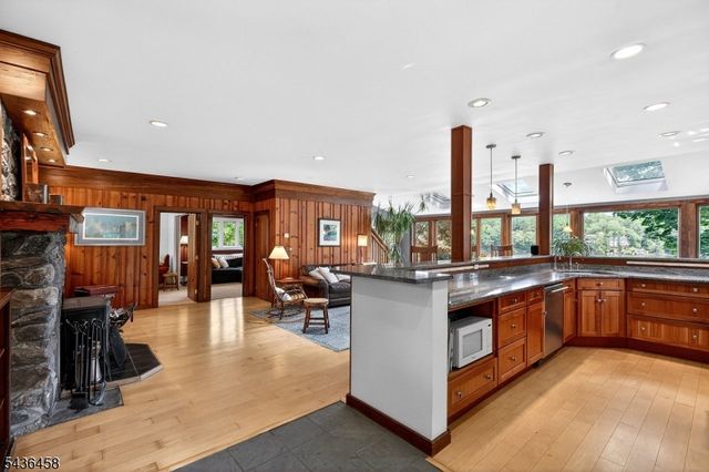 134 Cedar Lk, Denville Twp., NJ 07834
