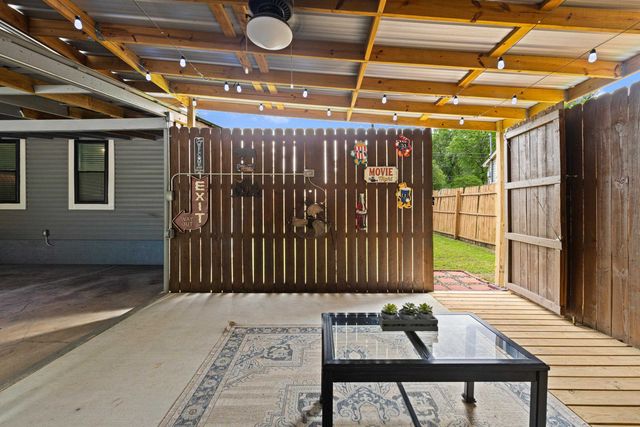 1331 Dale St, Longview, TX 75601