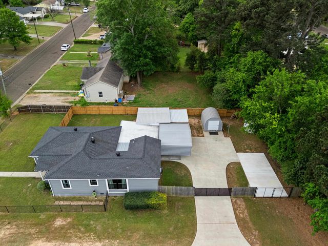 1331 Dale St, Longview, TX 75601