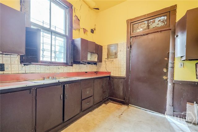 924-926 E Duffy Street, Savannah, GA 31401