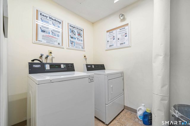102 Brookwood Drive, Rocky Hill, CT 06067