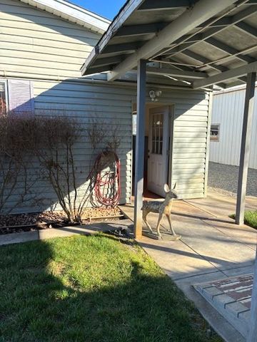 2960 Hart Ave, West Sacramento, CA 95691