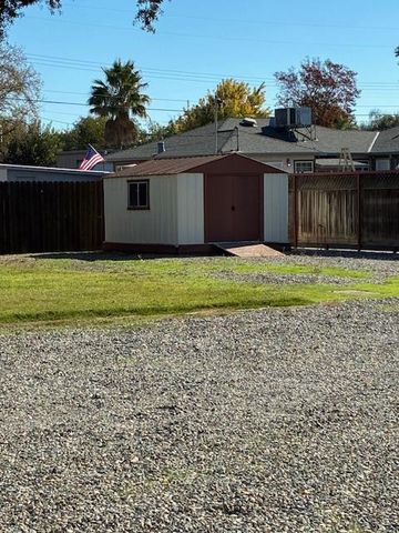 2960 Hart Ave, West Sacramento, CA 95691