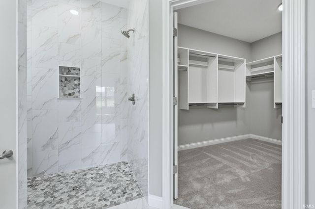 2025 Approach Drive, Auburn, IN 46706