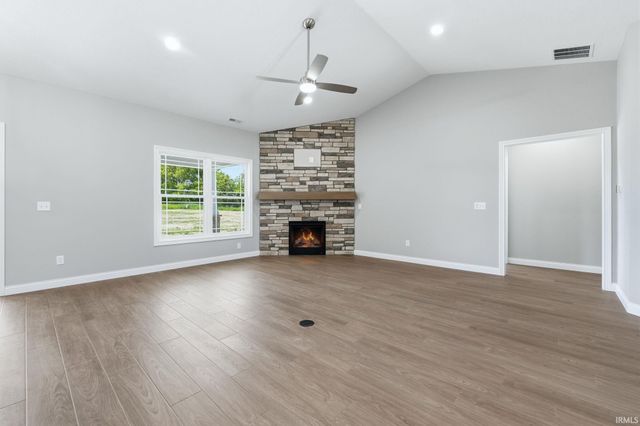 2025 Approach Drive, Auburn, IN 46706