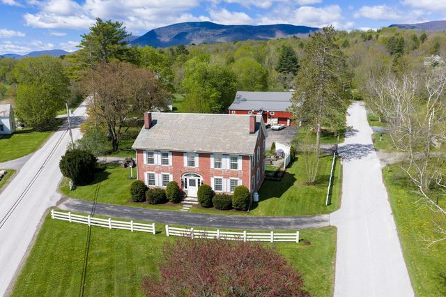 1677 Barnumville Road, Manchester, VT 05255