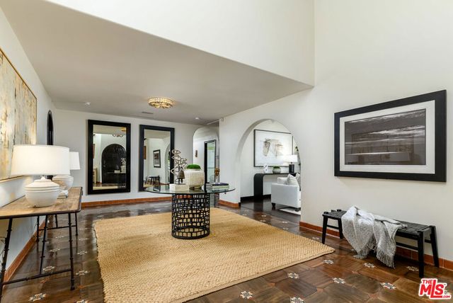 1792 E Elizabeth Street, Pasadena, CA 91104