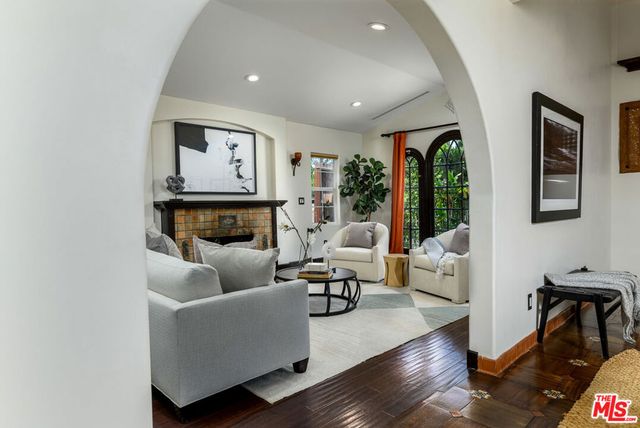 1792 E Elizabeth Street, Pasadena, CA 91104