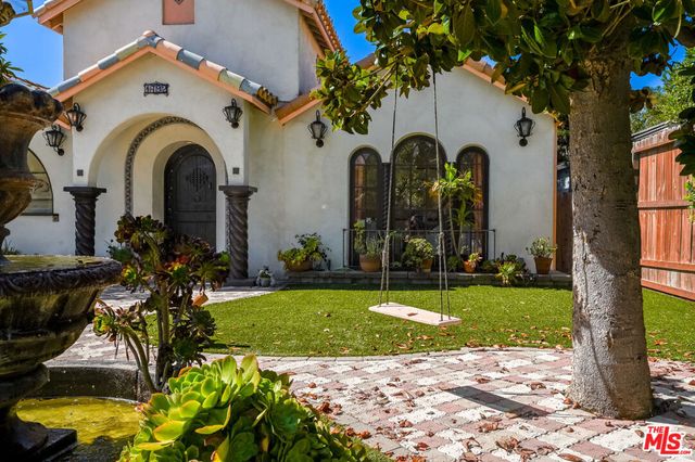 1792 E Elizabeth Street, Pasadena, CA 91104