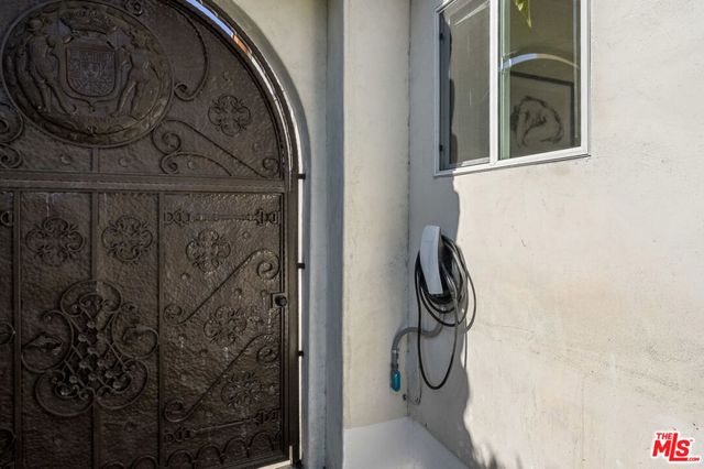 1792 E Elizabeth Street, Pasadena, CA 91104