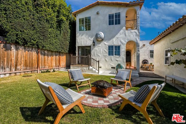 1792 E Elizabeth Street, Pasadena, CA 91104