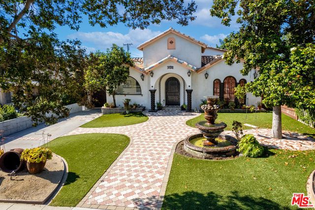 1792 E Elizabeth Street, Pasadena, CA 91104