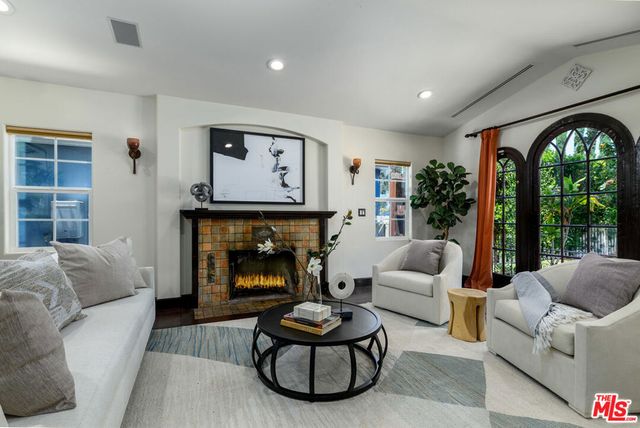 1792 E Elizabeth Street, Pasadena, CA 91104