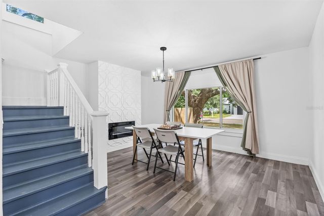 2201 50TH AVENUE N, St Petersburg, FL 33714