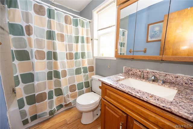 233 Olmstead Avenue, Lancaster, NY 14043