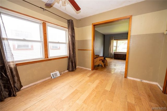 233 Olmstead Avenue, Lancaster, NY 14043