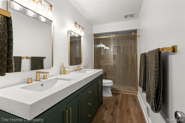 3821 Langley Drive, Pinckney, MI 48169