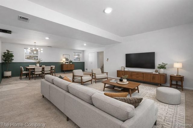 3821 Langley Drive, Pinckney, MI 48169