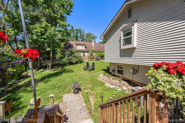 3821 Langley Drive, Pinckney, MI 48169