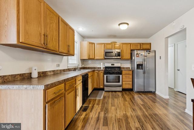 2 BELL AIR CT, Fredericksburg, VA 22405