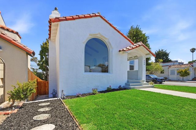 200 Magnolia Avenue, Millbrae, CA 94030