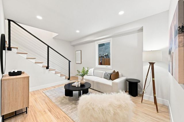 200 Magnolia Avenue, Millbrae, CA 94030
