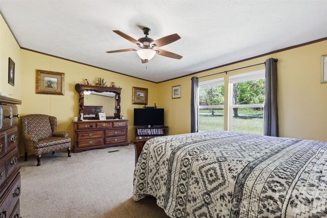 363 Banner Farm Road, Mills River, NC 28759