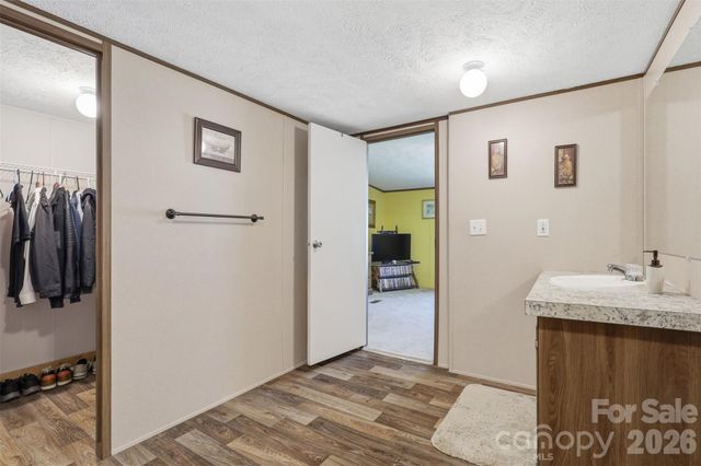 363 Banner Farm Road, Mills River, NC 28759