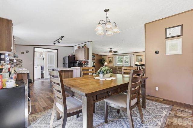 363 Banner Farm Road, Mills River, NC 28759