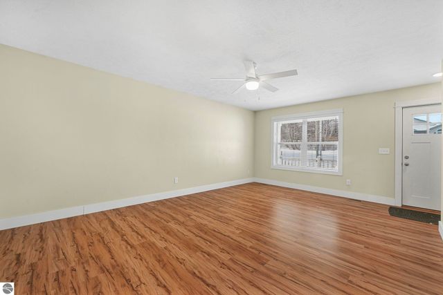 4838 Bartlett Road, Williamsburg, MI 49690