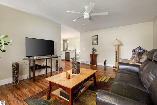 4838 Bartlett Road, Williamsburg, MI 49690