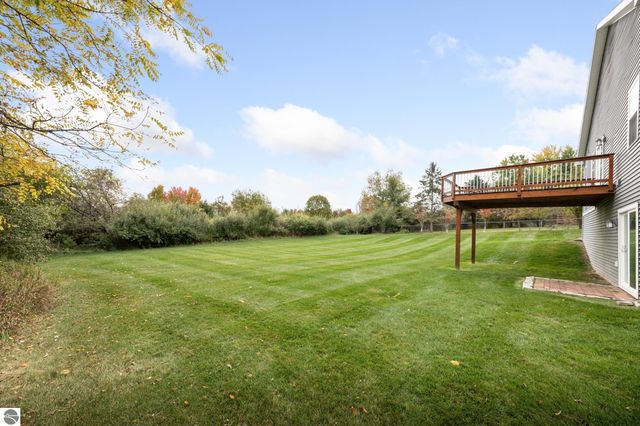 4838 Bartlett Road, Williamsburg, MI 49690